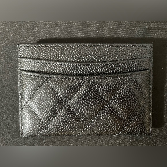 Chanel caviar cardholder - Picture 3 of 5